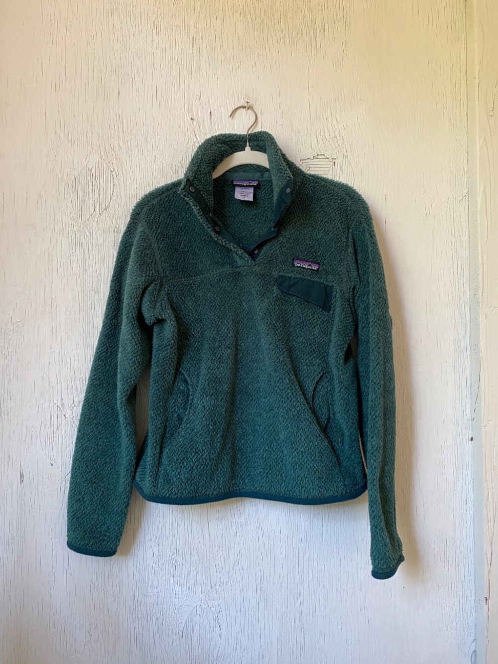 Patagonia green fleece snap pullover